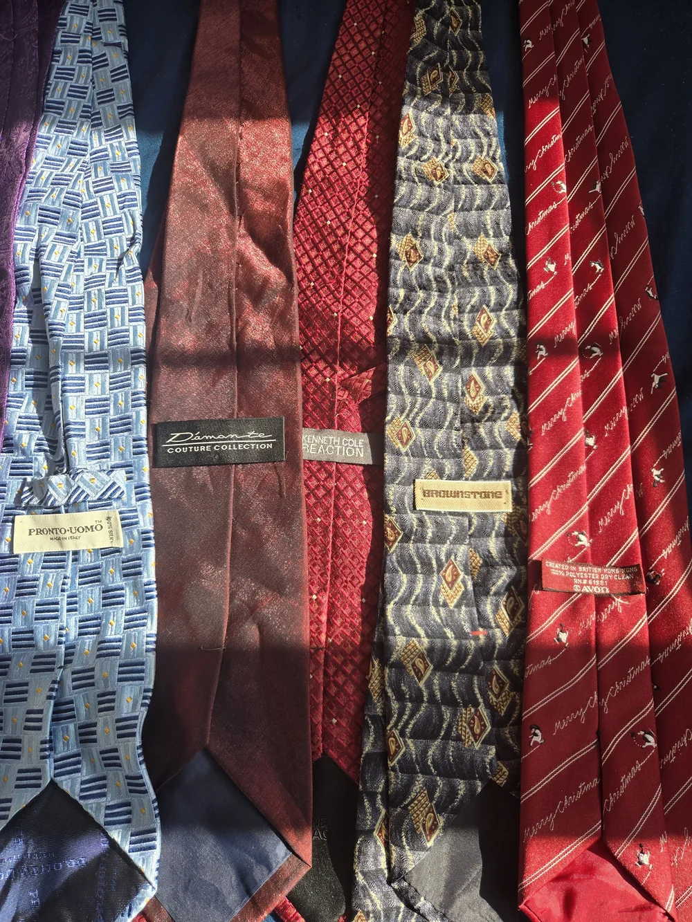 Men's Classic Burgundy and Purple Neck Tie Set